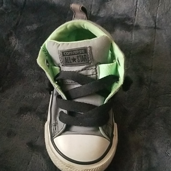 Converse Shoes - Picture 2 of 3